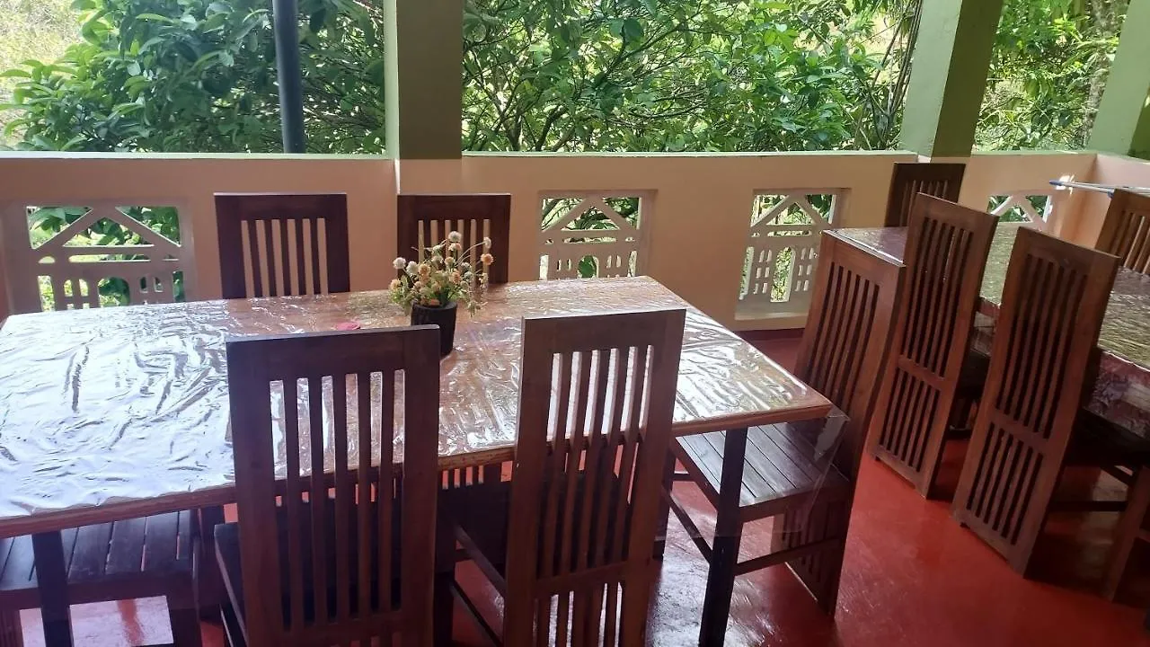 Accommodatie bij particulieren Green House Appartement Nallathanniya Sri Lanka